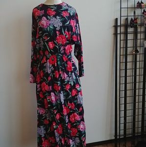 Dark Floral mini batwing dress